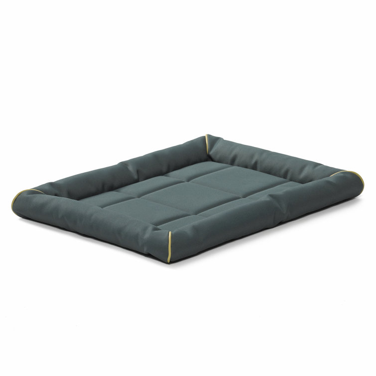 Maxx Ultra-Rugged Black Polyester Pet Bed for Crates