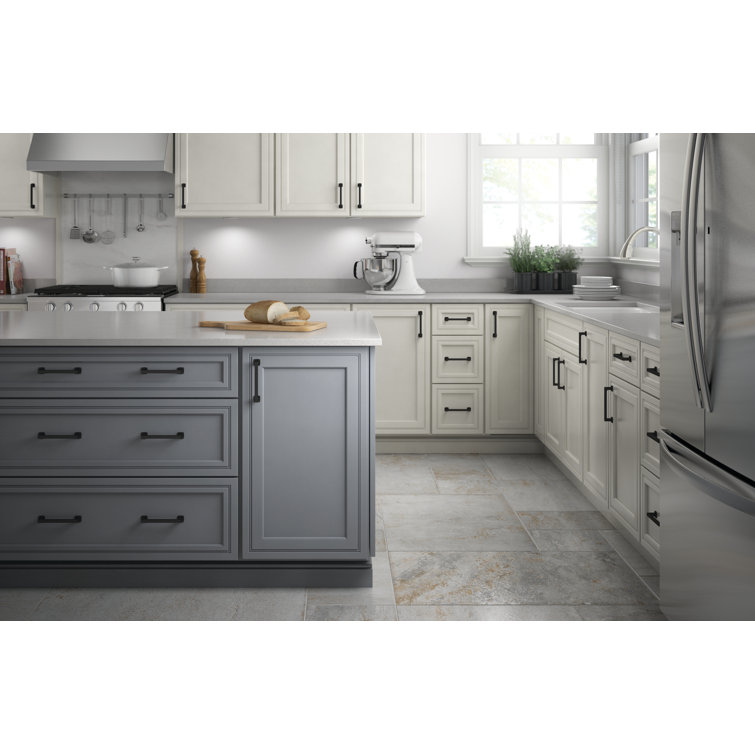 Parow Matte Black Rectangular Cabinet Pull Bar with Mounting Hardware