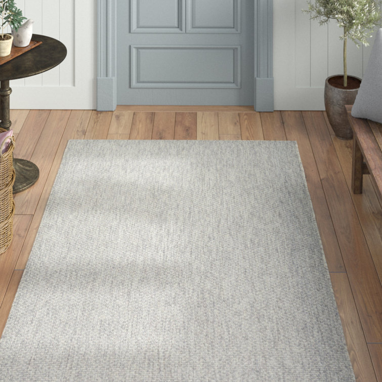 Light Gray Synthetic 6' x 9' Easy-Care Outdoor Rug