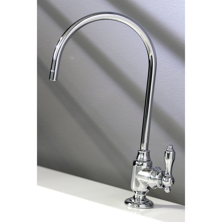 Polished Chrome Single-Handle Water Filtration Faucet