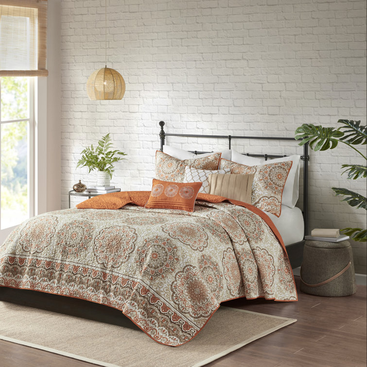 Full Blue Microfiber Reversible Quilt Set with Throw Pillows