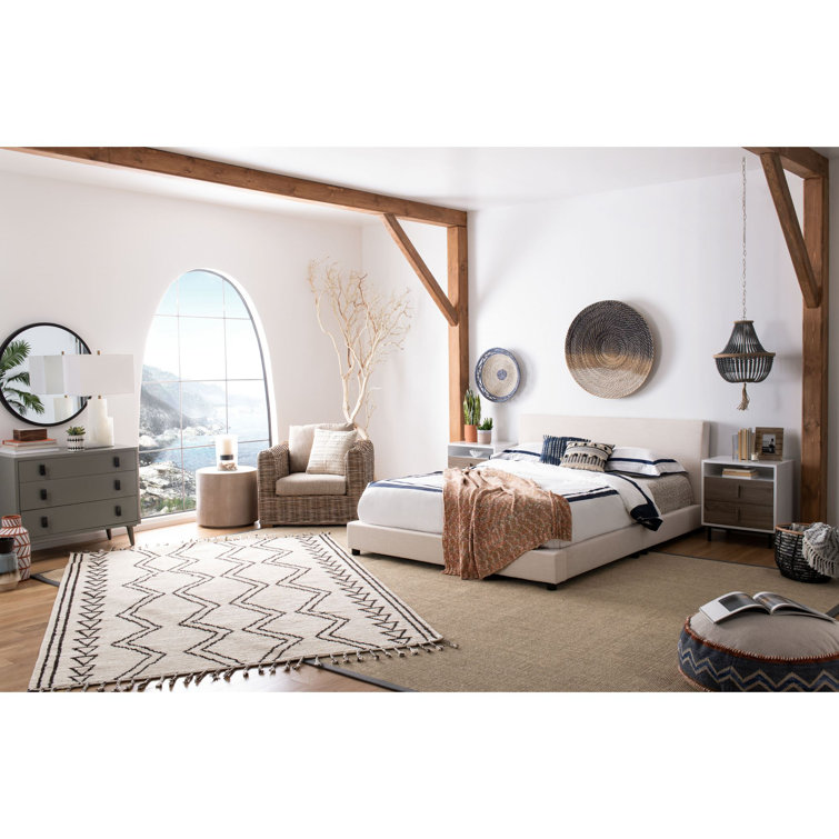 Beige Linen Upholstered Queen Bed with Tufted Headboard