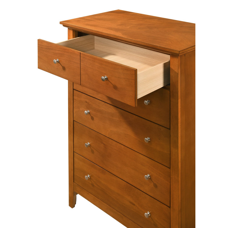 Elegant Oak 5-Drawer Chest with Dovetailed Drawers
