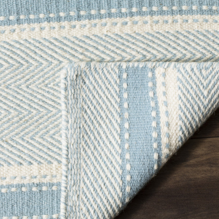 Light Blue and Ivory Handwoven Wool and Cotton 4' x 6' Area Rug