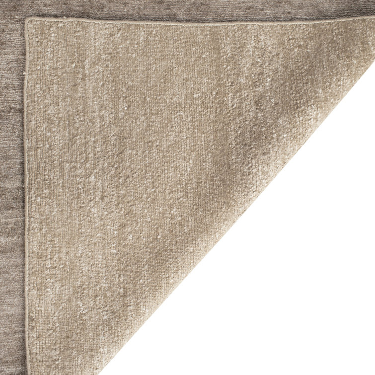 Pale Nutmeg Hand-Knotted Viscose and Cotton Area Rug