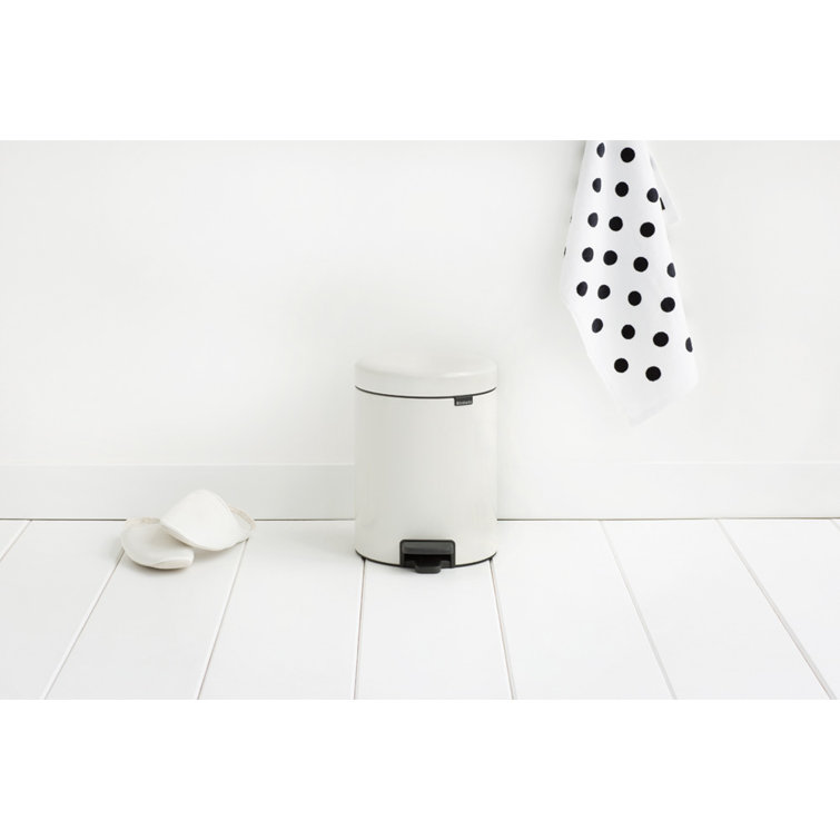 White Plastic and Steel Pedal Trash Can, 1.3 Gallon