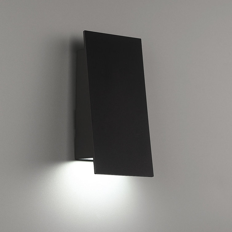 Slant 1-Light Dimmable Black LED Wall Sconce