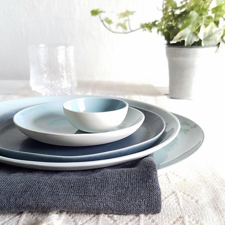 White Handcrafted Porcelain Dinner Plate Set