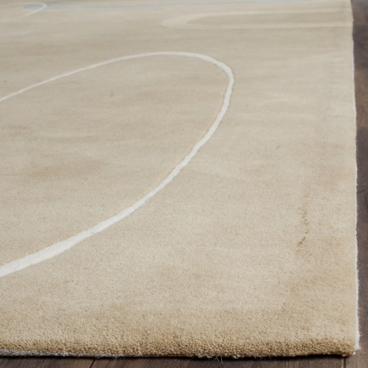 Soho 7'6" x 9'6" Beige and Gray Wool Tufted Area Rug