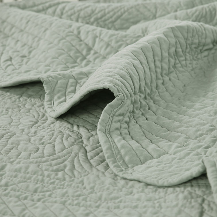 Seafoam Green Microfiber Reversible Full/Queen Quilt Set