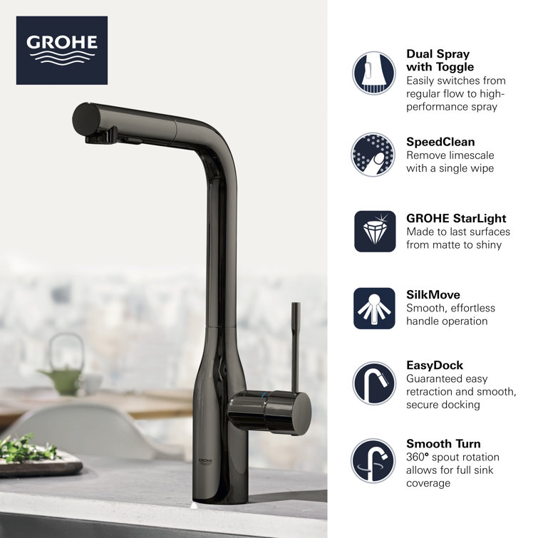 Brushed Gold Modern Pull-Out Spray Kitchen Faucet
