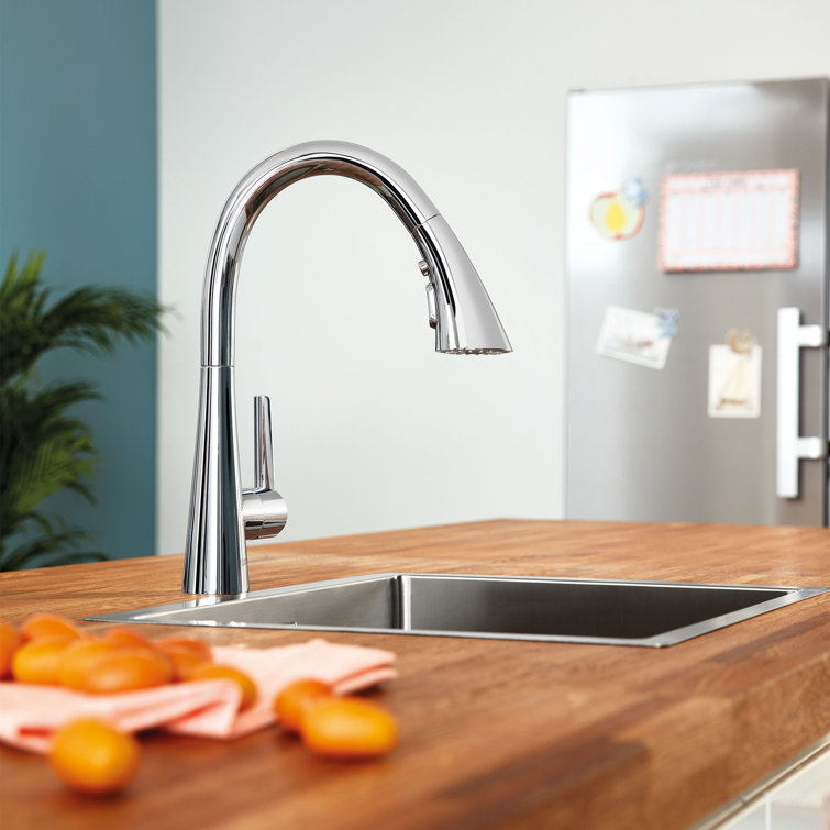 Chrome Modern Pull-Down Kitchen Faucet with Spray