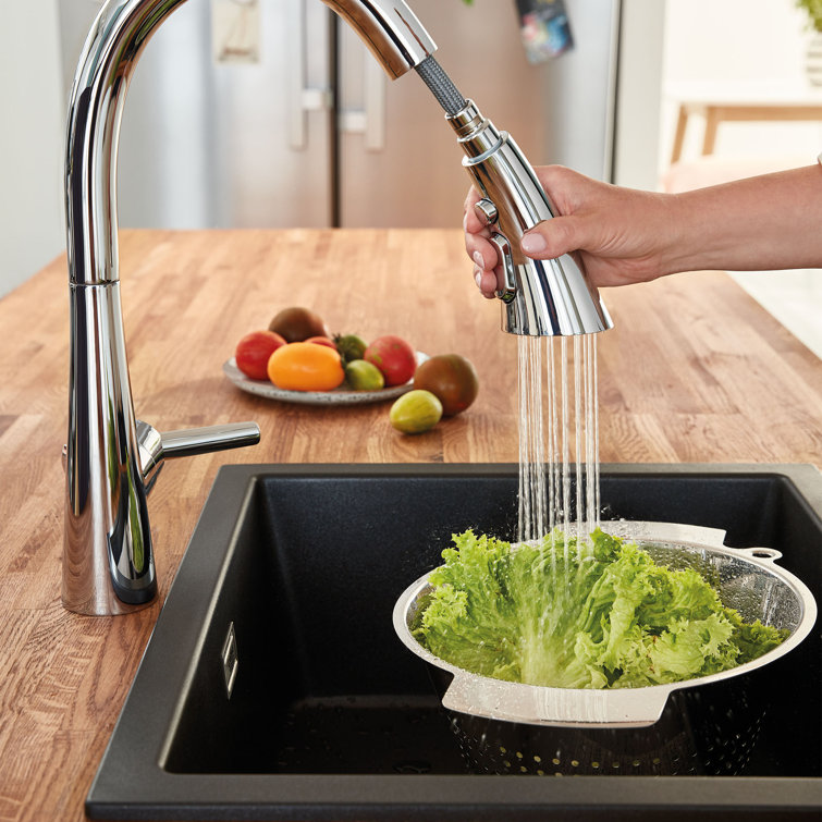Chrome Modern Pull-Down Kitchen Faucet with Spray
