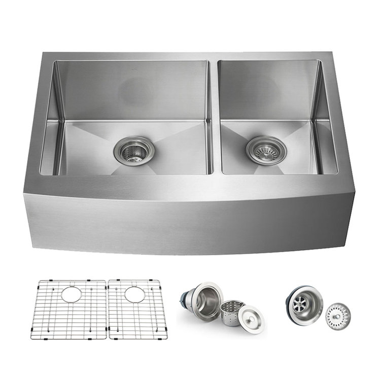 33'' L Farmhouse / Apron Double Bowl Fireclay Kitchen Sink