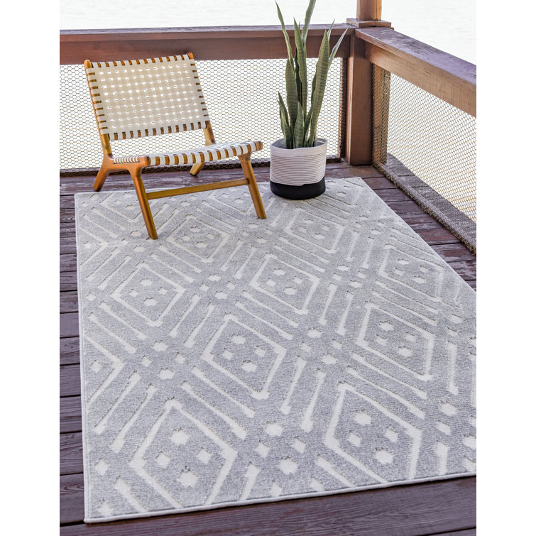 Sabrina Soto Geo-Gray Easy-Care 8' x 10' Outdoor Area Rug