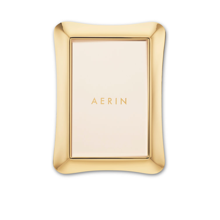 Gold Metal 4x6 Tabletop Picture Frame