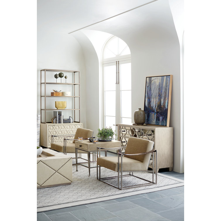 Santa Barbara Mirrored 3-Drawer Light Wood Dresser