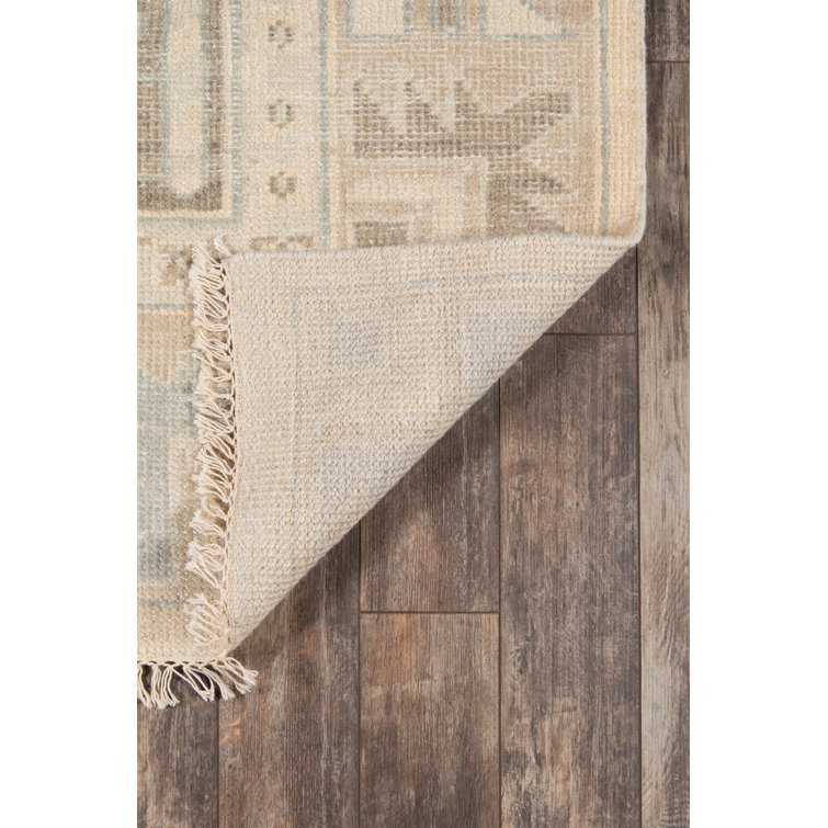 Beige Hand-Knotted Wool Medallion Area Rug 7'9" x 9'9"