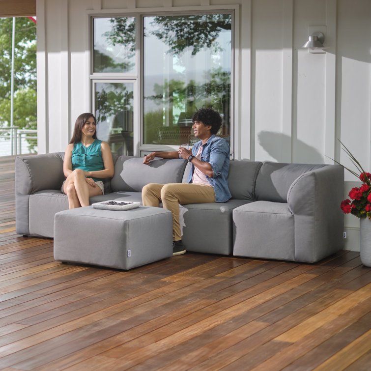 Granite 5-Piece Modular Outdoor Sectional with Ottoman