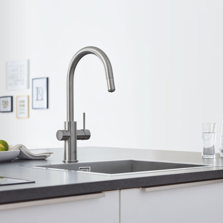Modern 16" Stainless Steel Pull-Out Spray Kitchen Faucet