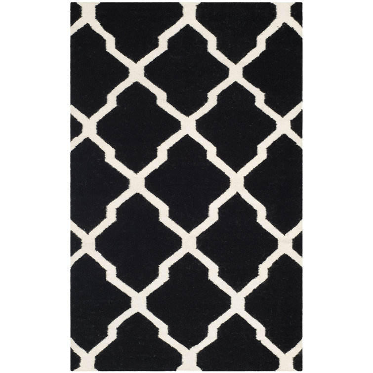 Black and Ivory Geometric Wool Flatweave Rug, 4' x 6'