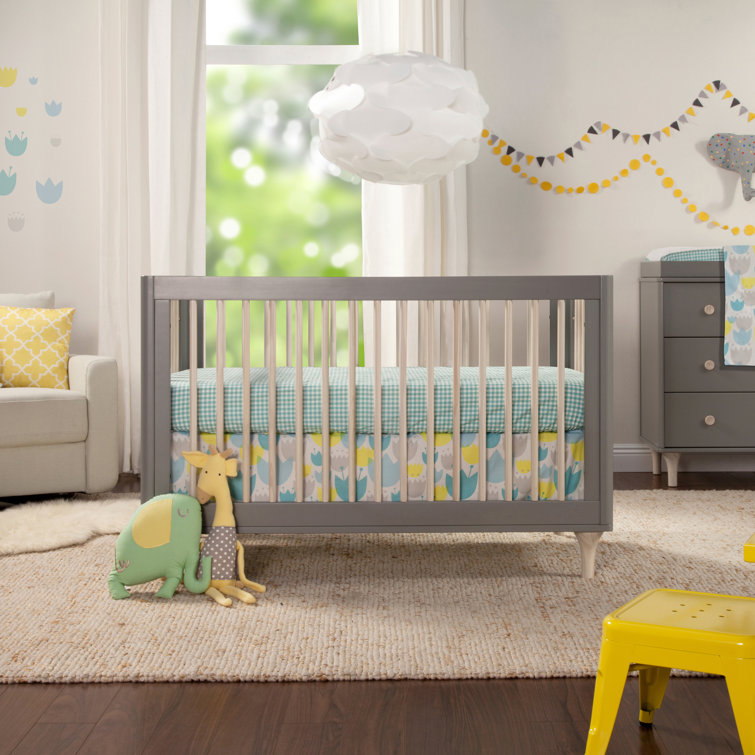White and Natural Pine Wood 3-in-1 Convertible Crib