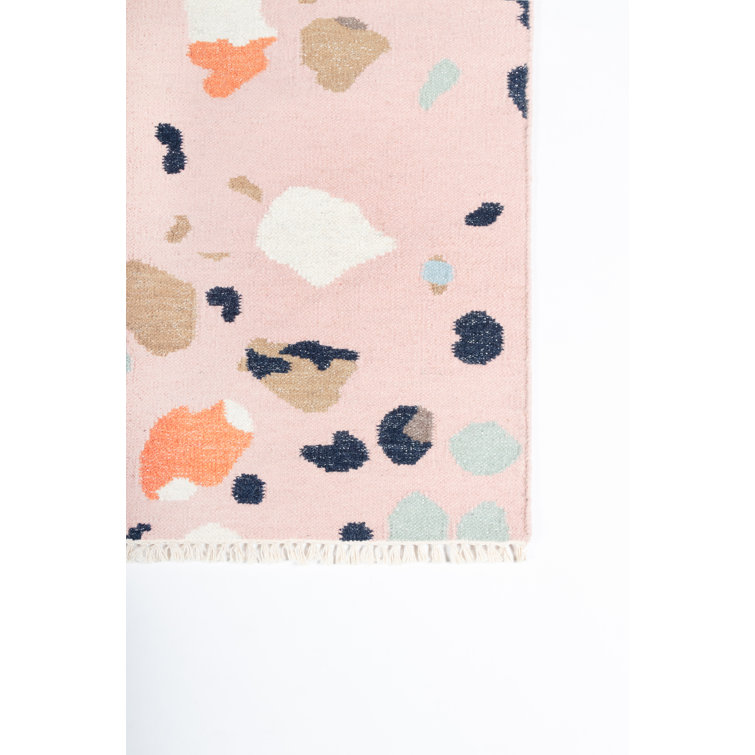 Handmade Abstract Dusty Pink Wool Blend 5' x 7' Area Rug