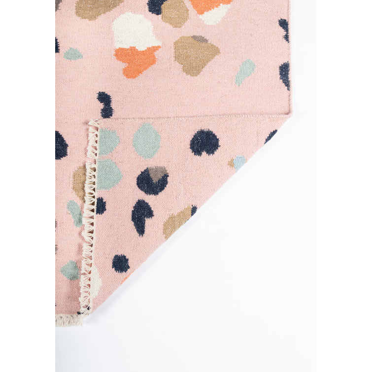 Handmade Abstract Dusty Pink Wool Blend 5' x 7' Area Rug