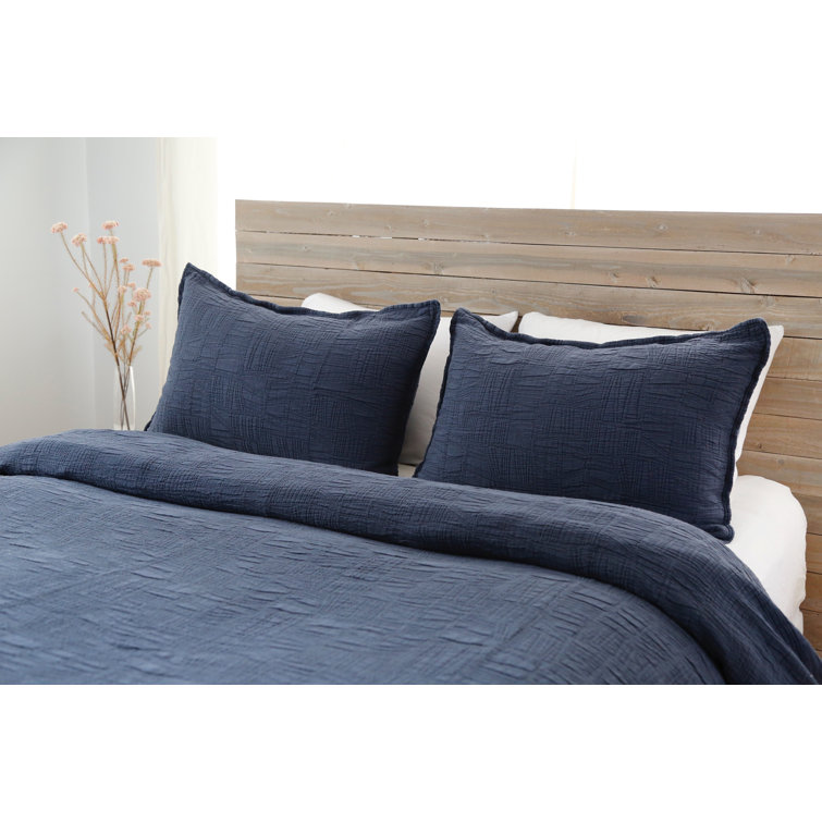 Portugal Crafted White Cotton Queen Matelasse Coverlet