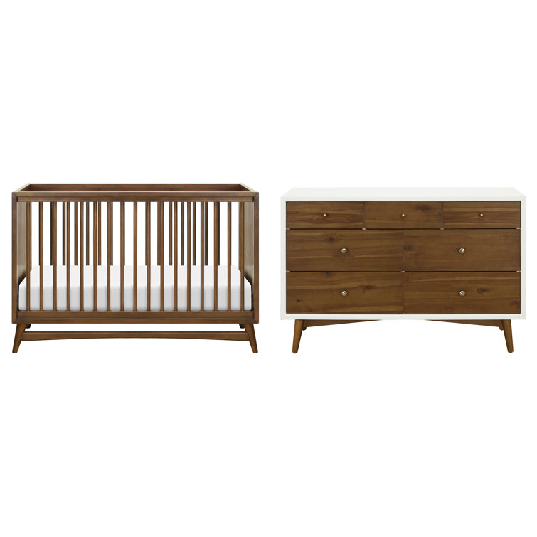 Natural Walnut Mid-Century Modern 3-in-1 Convertible Crib