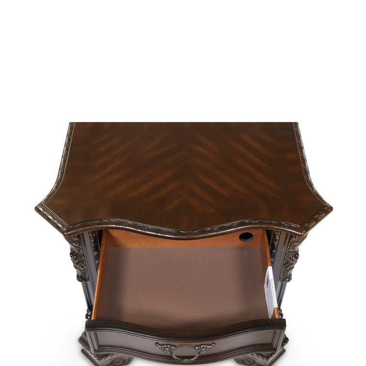Anaira 30'' Brown Cherry Solid Wood 3-Drawer Nightstand