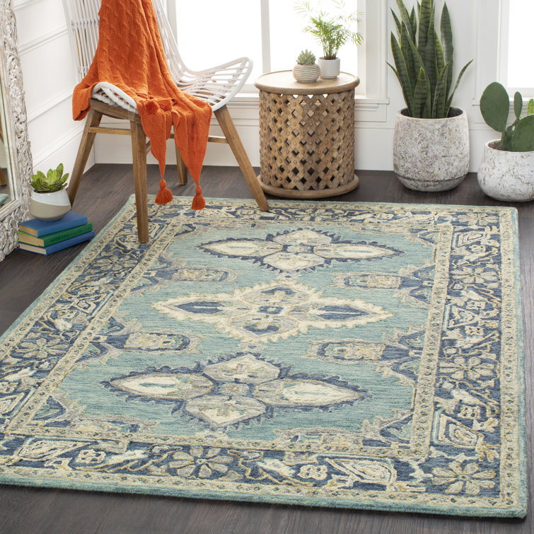 Handmade Blue Wool Tufted 5' x 7' Area Rug