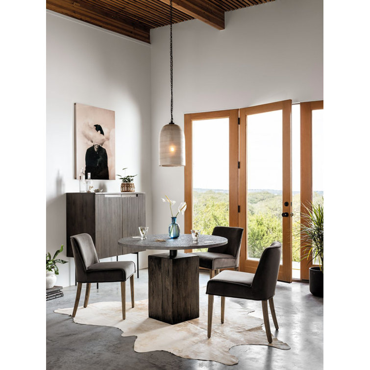 Contemporary Mateo Cowhide Rug in Natural Brown 5' x 7'