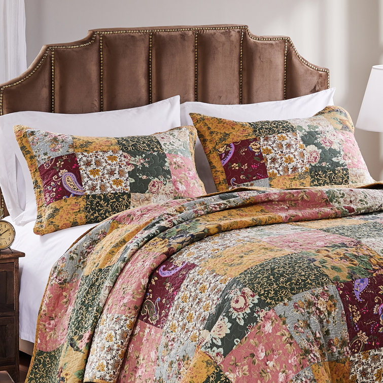 Antique Chic Multicolor Cotton Patchwork Full Bedspread Set