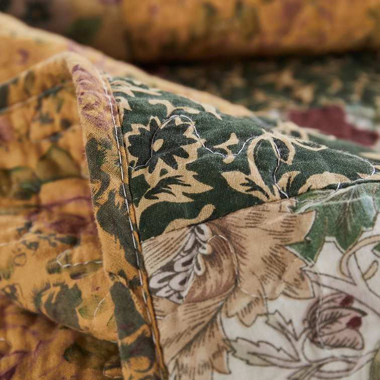 Antique Chic Multicolor Cotton Patchwork Full Bedspread Set