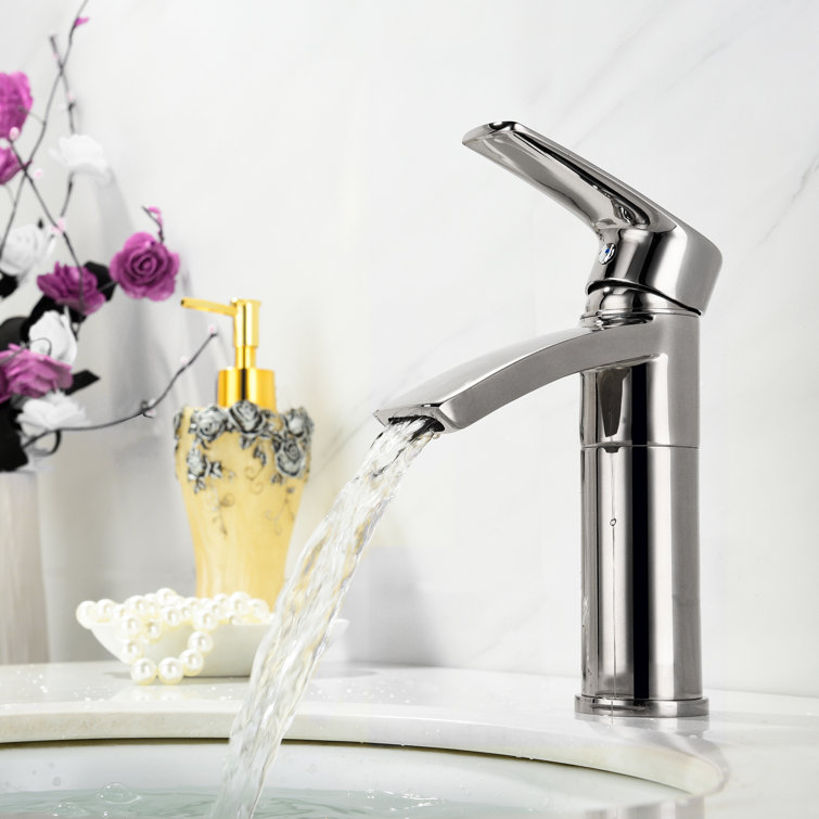 Ariana Polished Chrome Single Hole Bathroom Faucet