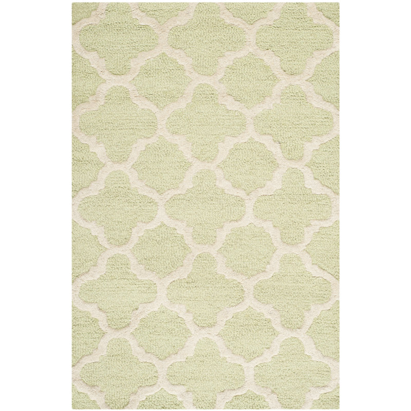 Hand-Tufted Light Green/Ivory Wool 4' x 6' Cozy Area Rug