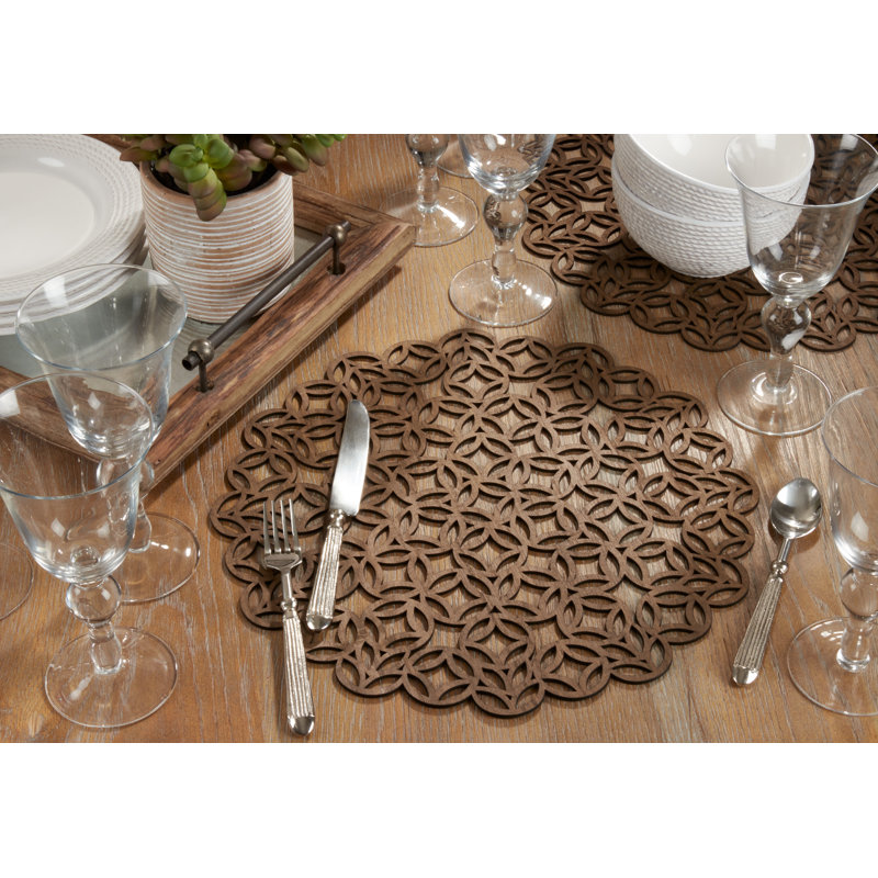 Brown Scalloped Hardboard Round Placemats, Set of 4