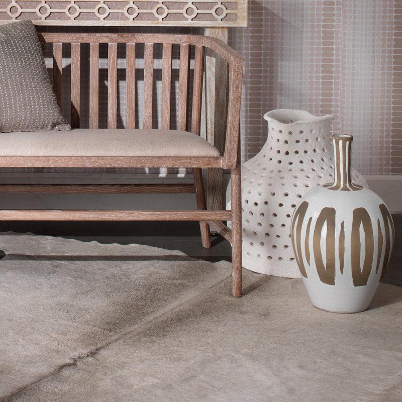 Handcrafted Ceramic Bud Table Vase in Natural Tone