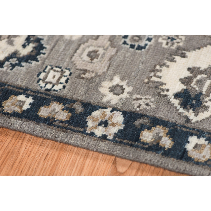 Nuit Arabe Traditional Hand-Knotted 2'x3' Wool Blue Area Rug