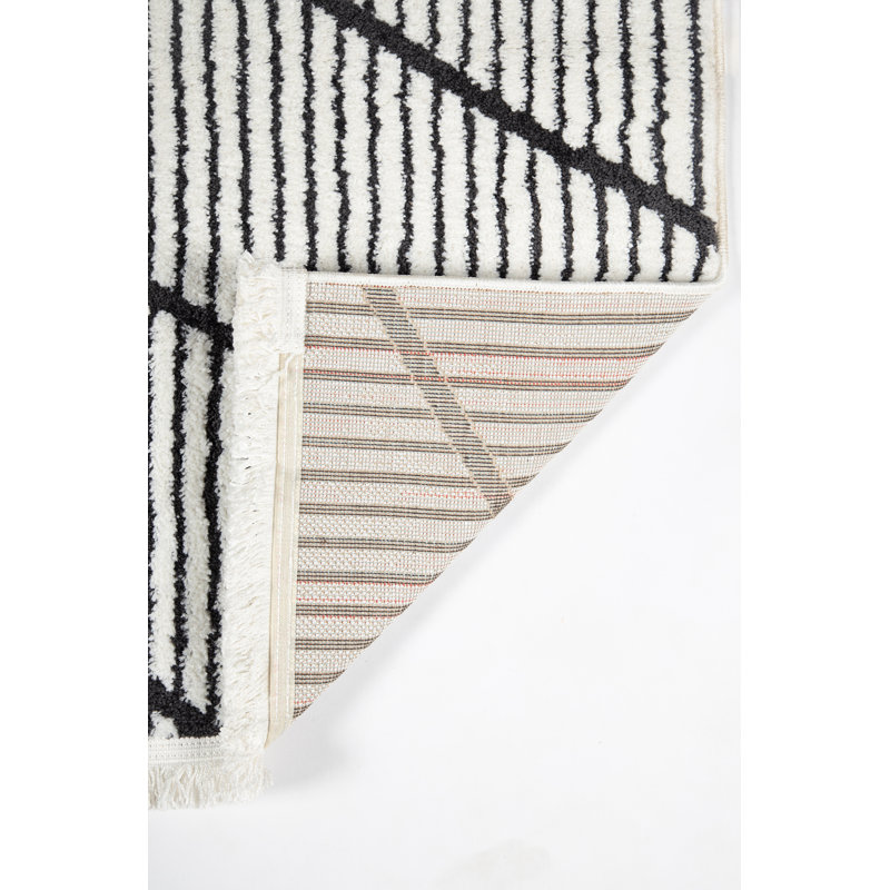 Ivory Diamond Synthetic 8' x 10' Stain-Resistant Area Rug