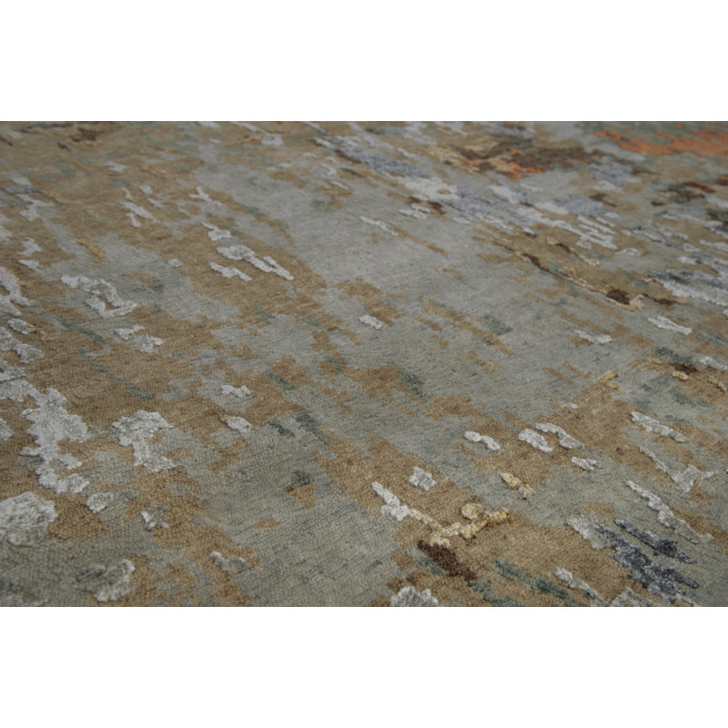 Elegant Gray Abstract Hand-Knotted Wool & Viscose 8' x 10' Rug