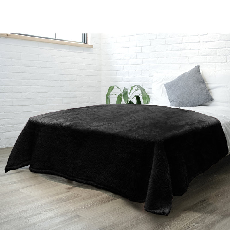 Black Twin Sherpa Fleece Machine Washable Blanket