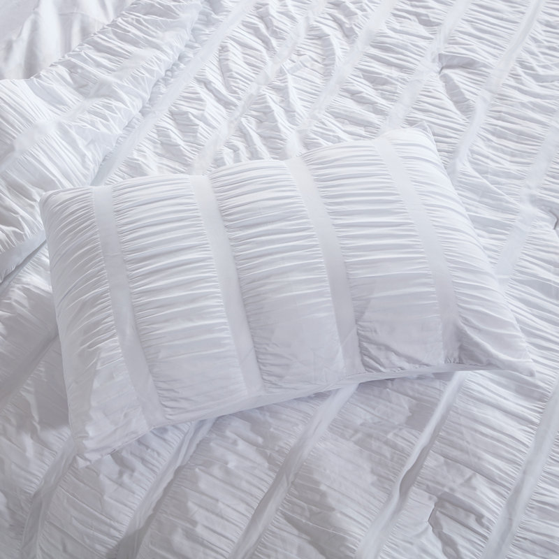 White King Microfiber Seersucker Duvet Set