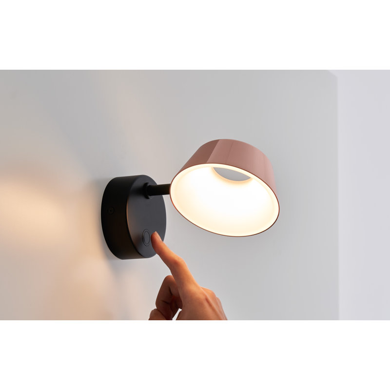 Olo Dimmable LED Wall Sconce in Black and Shiny Copper