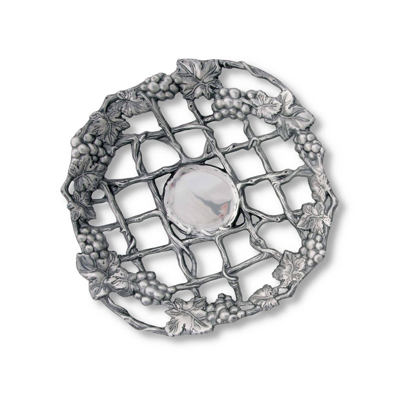 Grape Pattern Oval Aluminum Fruit Basket