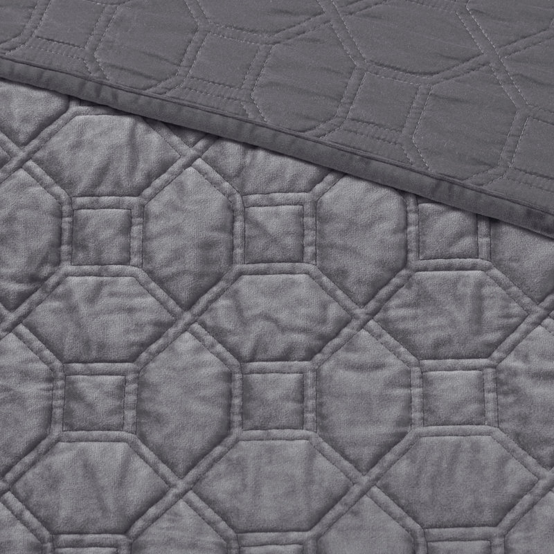 Gray King Velvet Reversible Quilt Set with Shams