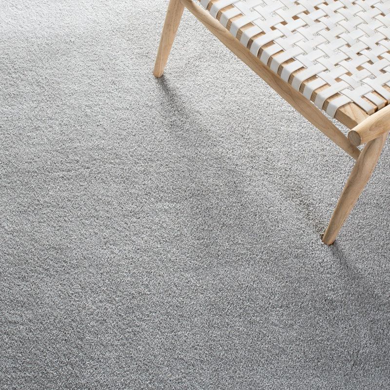 Aeneas Light Grey Rectangular Synthetic Plush Area Rug, 5'5" x 7'7"