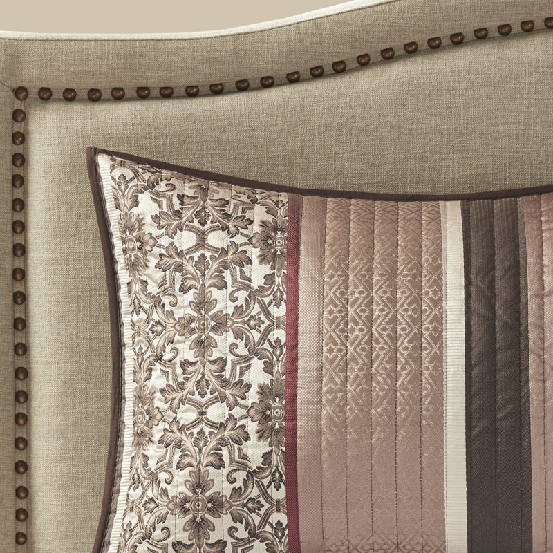 King Red Cotton Reversible Jacquard Quilt Set