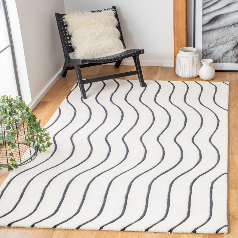 Ivory Geometric Hand Tufted Round Wool & Silk Rug, 47"